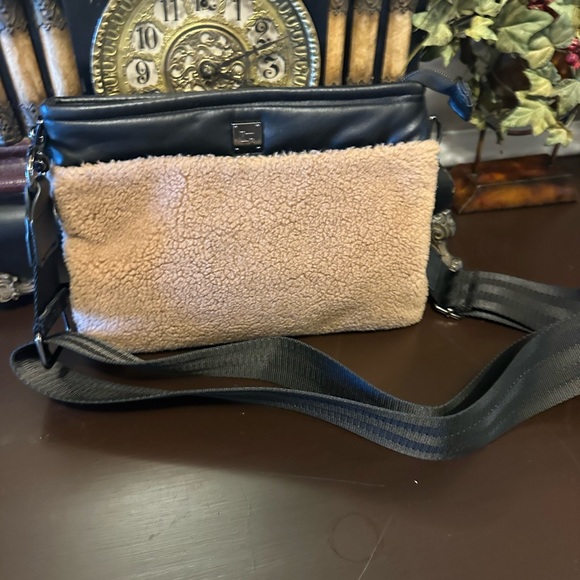 THINK ROYLN Tan and Black Crossbody Bag - Picture 2 of 9